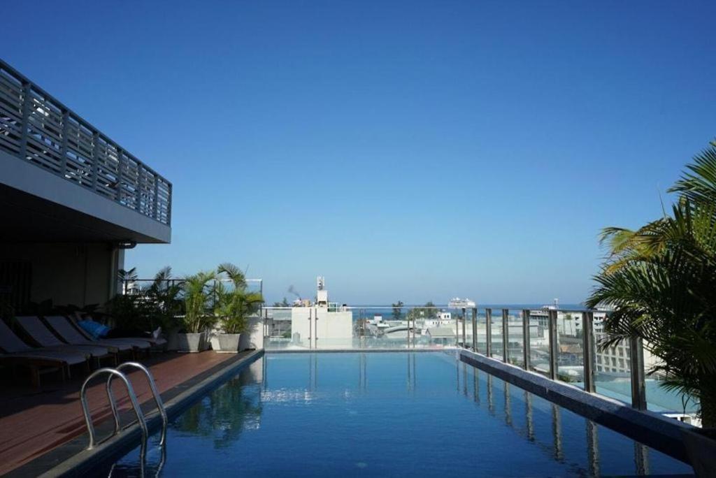 Elegancy Sansabai Hotel Patong Экстерьер фото
